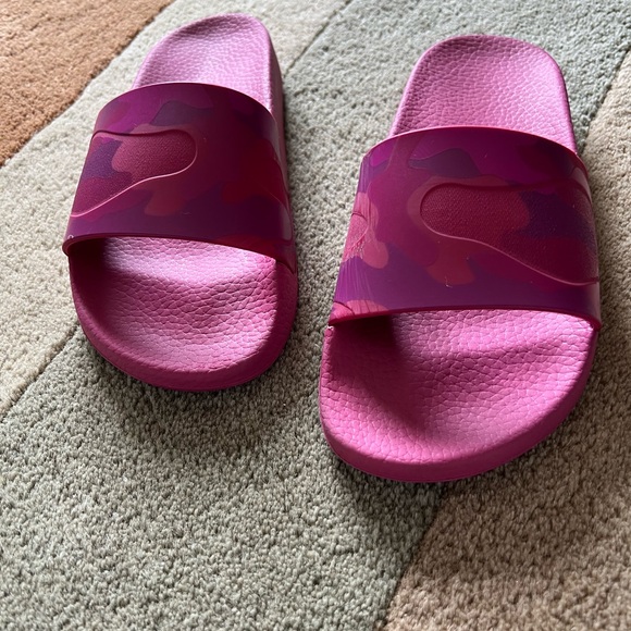 Valentino Pink Camouflage Pool Slide Sandals Size 37 - Picture 3 of 7